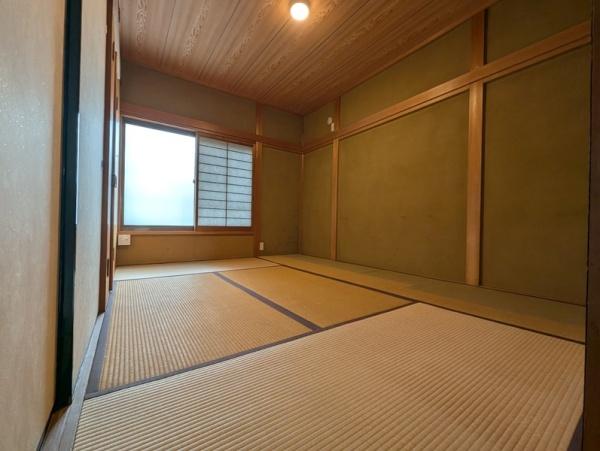 京都市左京区松ケ崎柳井田町　中古戸建 内観写真（リビング以外の居室）