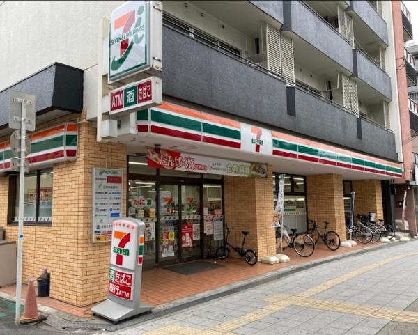 キングスクエアランドレックスC棟 コンビニ
