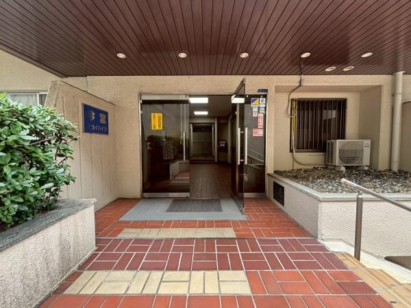 今宮スカイハイツ 共用部写真（エントランス）