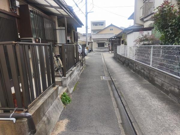 京都市右京区西京極東町　中古戸建 現地写真（前面道路含む現地写真）