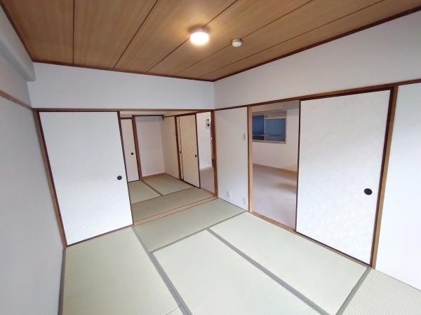インペリアルコープ谷町 内観写真（リビング以外の居室）