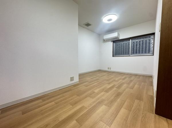 生野区巽中3丁目　中古テラス 内観写真（リビング以外の居室）