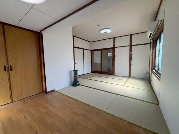 大阪市生野区桃谷3丁目　中古戸建 内観写真（リビング以外の居室）