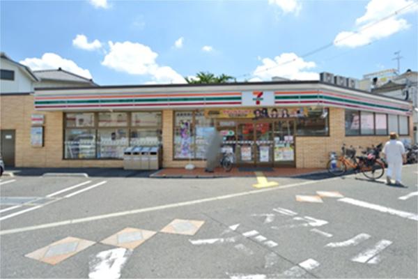 大阪市生野区桃谷3丁目　中古戸建 コンビニ