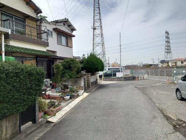 松原市河合2丁目　中古戸建 現地写真（前面道路含む現地写真）