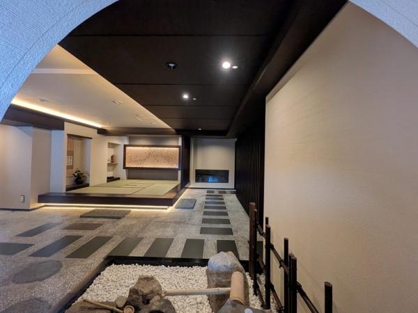 ライオンズ京都小川御所 共用部写真（ロビー）