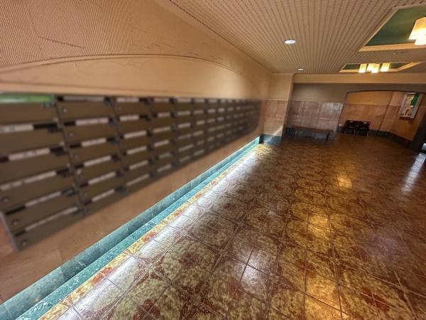 北山グランドハイツ 共用部写真（エントランス）