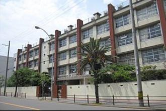 ユニライフ上新庄 中学校