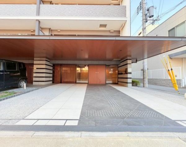 プレサンスロジェ京都西大路 共用部写真（エントランス）