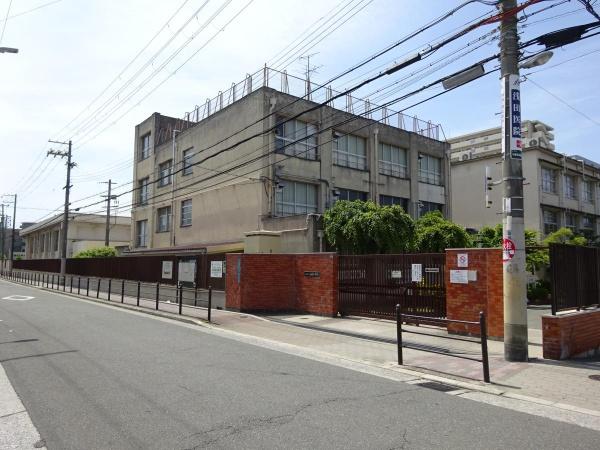 大阪市平野区瓜破東8丁目　中古戸建 中学校
