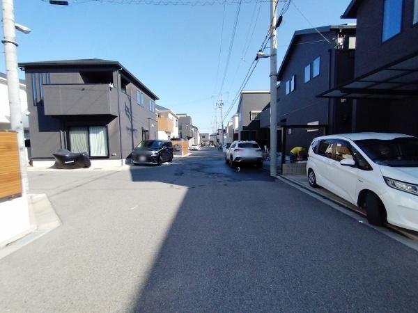 大阪市西淀川区中島１丁目　中古戸建 現地写真（前面道路含む現地写真）