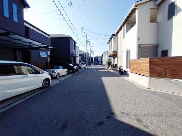 大阪市西淀川区中島１丁目　中古戸建 現地写真（前面道路含む現地写真）