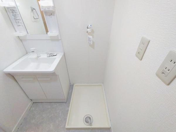 日商岩井京橋ハイツ 内観写真（洗面台・洗面所）