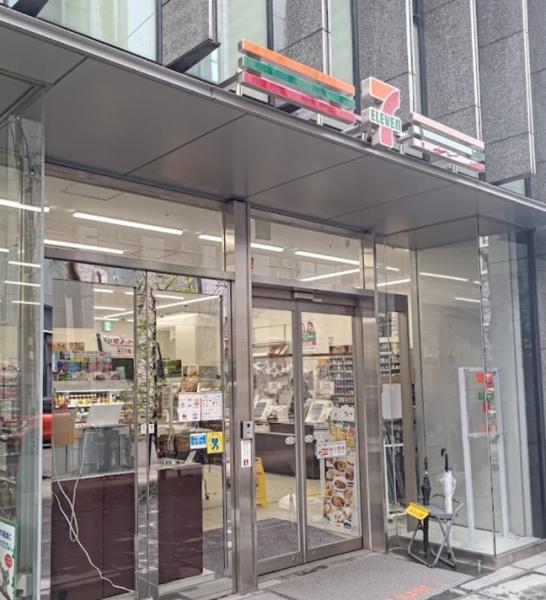 リーガルタワー大阪 コンビニ