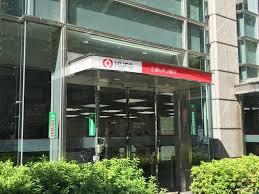 リーガルタワー大阪 銀行