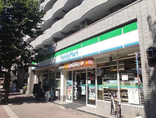 コボリマンション東三国 コンビニ