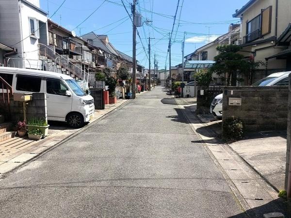 京都市右京区太秦御領田町　中古戸建 現地写真（前面道路含む現地写真）