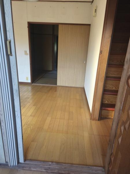 京都市山科区小山姫子町　中古戸建 内観写真（リビング以外の居室）