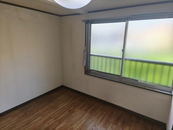 京都市山科区小山姫子町　中古戸建 内観写真（リビング以外の居室）