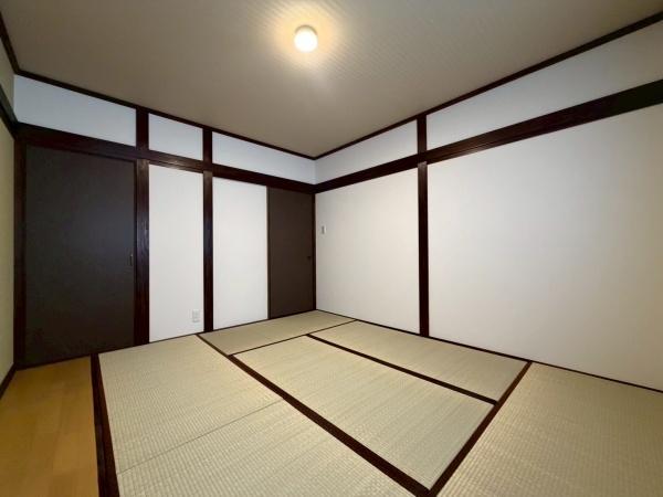 大阪市天王寺区国分町　中古戸建 内観写真（リビング以外の居室）