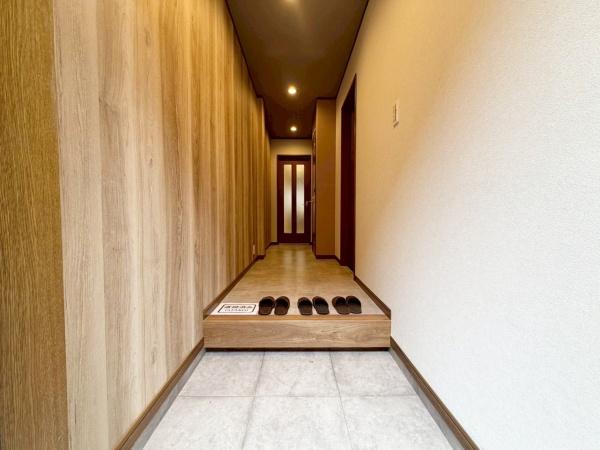 大阪市天王寺区国分町　中古戸建 現地写真（玄関）