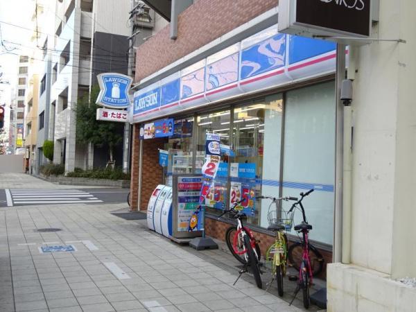 ハイネス上本町 コンビニ