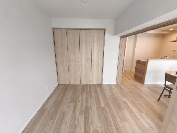 日商岩井朱雀マンション 内観写真（リビング以外の居室）