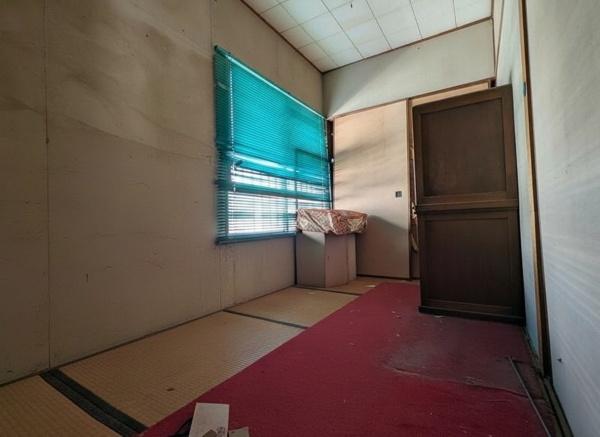 京都市伏見区久我東町　中古テラスハウス 内観写真（リビング以外の居室）