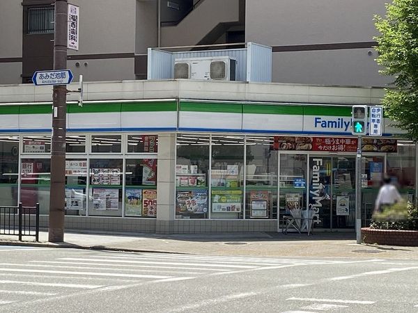 ザ・パークハウス中之島タワー コンビニ