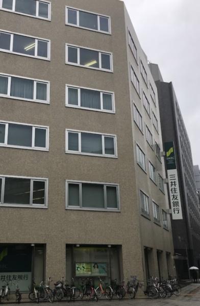 阿波座ライズタワーズマーク20 銀行