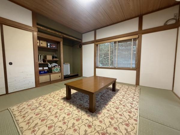 河内長野市南花台5丁目　中古戸建 内観写真（リビング以外の居室）