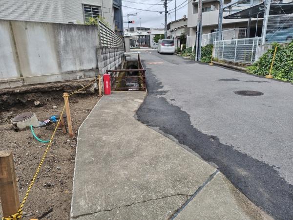 京都市南区久世上久世町　新築戸建 現地写真（前面道路含む現地写真）