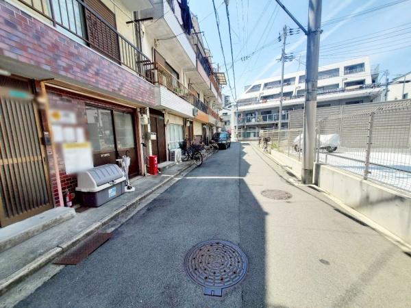 大阪市東成区玉津2丁目　中古戸建 現地写真（前面道路含む現地写真）