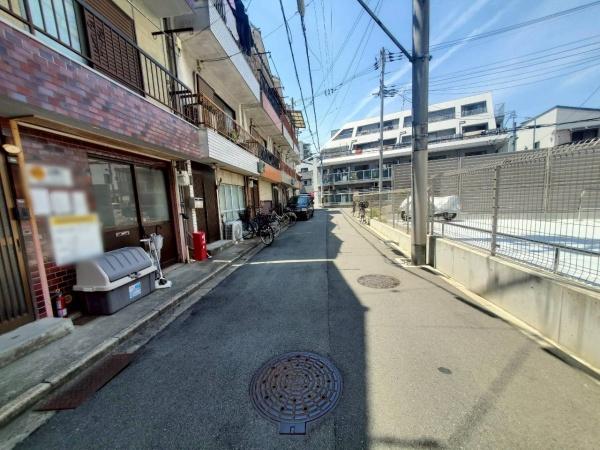 大阪市東成区玉津2丁目　中古戸建 現地写真（前面道路含む現地写真）