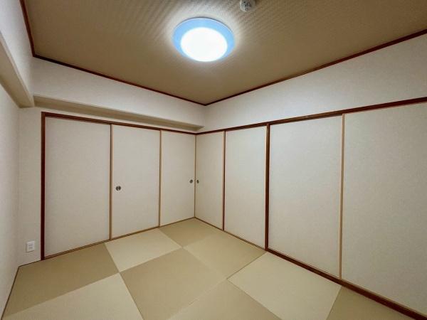 メゾンドール堺 内観写真（リビング以外の居室）