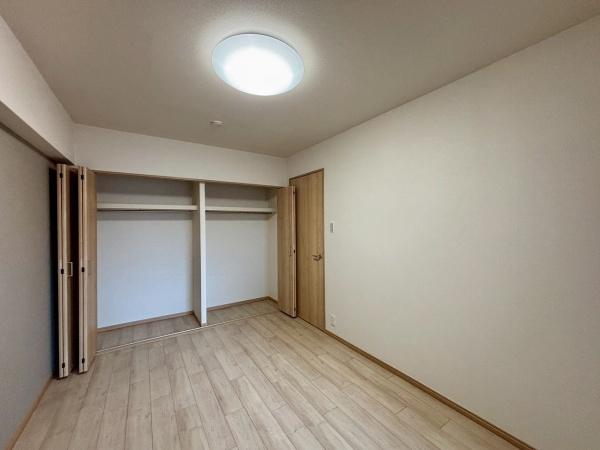 ベルク浜寺公園 内観写真（リビング以外の居室）