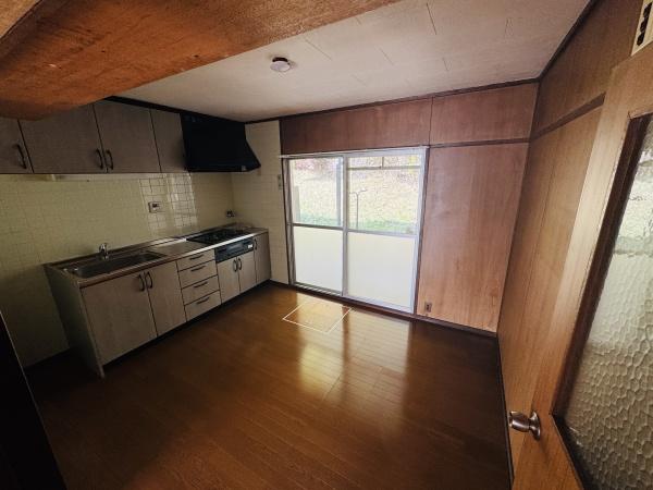 堺市南区原山台1丁　中古戸建 内観写真（リビング）