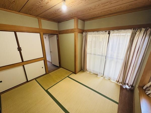 堺市南区原山台1丁　中古戸建 内観写真（リビング以外の居室）