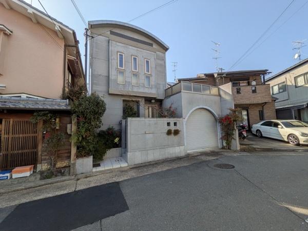 京都市北区衣笠総門町　中古戸建 現地写真（前面道路含む現地写真）