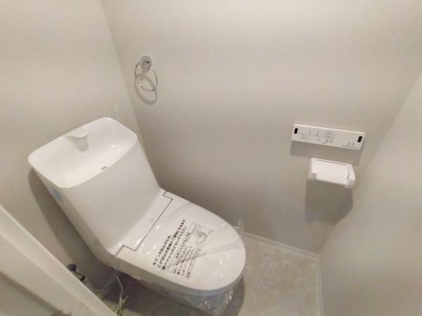 カーサ東淀川 内観写真（トイレ）
