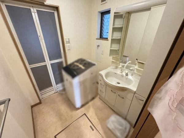 大阪市此花区伝法3丁目　中古戸建 内観写真（洗面台・洗面所）
