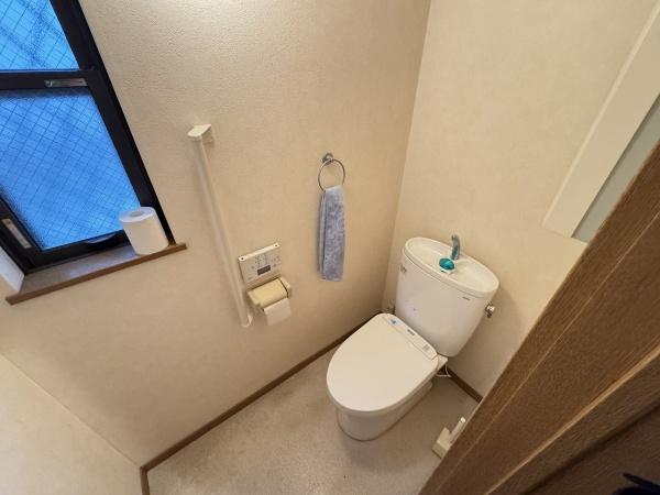 大阪市此花区伝法3丁目　中古戸建 内観写真（トイレ）
