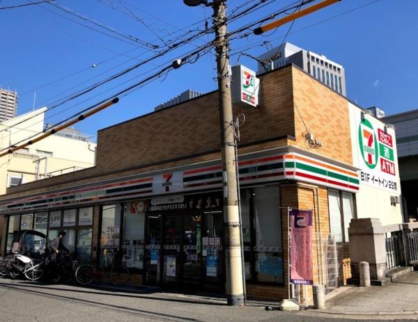 エステムプラザ本町クロス コンビニ