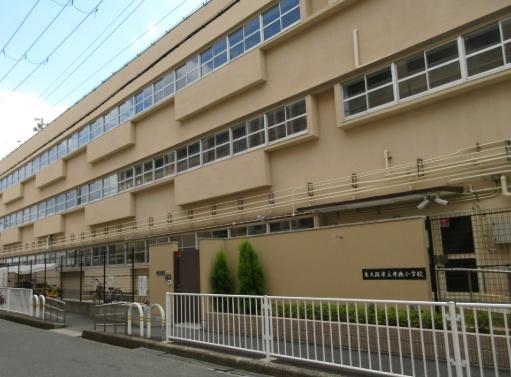 東大阪市岸田堂南町　中古戸建 小学校
