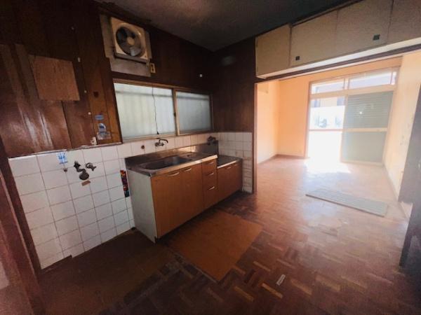 堺市堺区今池町4丁　中古戸建 内観写真（リビング）
