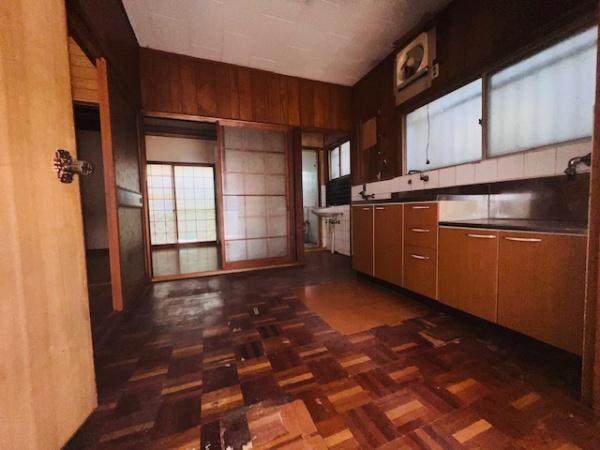 堺市堺区今池町4丁　中古戸建 内観写真（リビング）