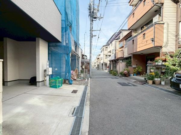 大阪市住之江区浜口西1丁目　中古戸建 現地写真（前面道路含む現地写真）