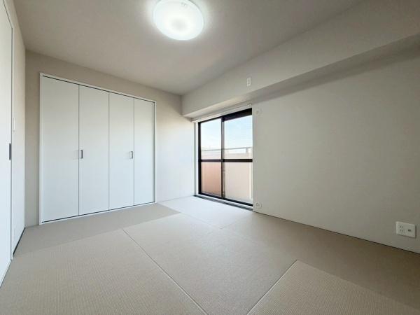 ライオンズマンション平野 内観写真（リビング以外の居室）