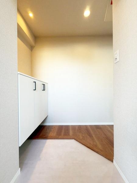 ライオンズマンション平野 現地写真（玄関）