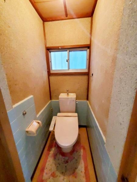 堺市東区日置荘西町7丁　中古戸建 内観写真（トイレ）